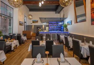 Aagaman Indian Nepalese Restaurant: Port Melbourne (Bay Street)